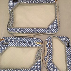 NEW W/O TAGS JENNI CHAN 3 PIECE PACKING CUBE SET